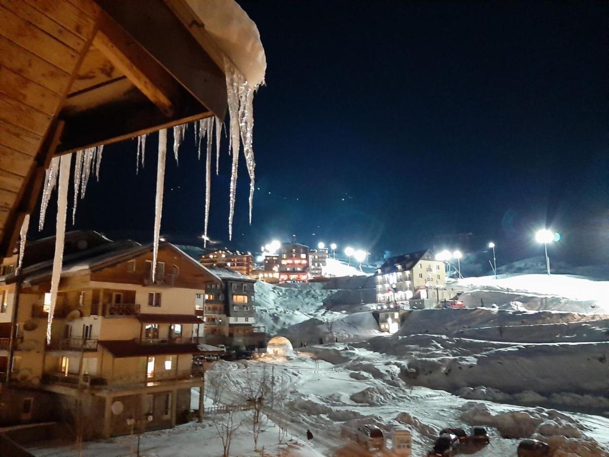 Gudauri Ski Studio Eksteriør billede